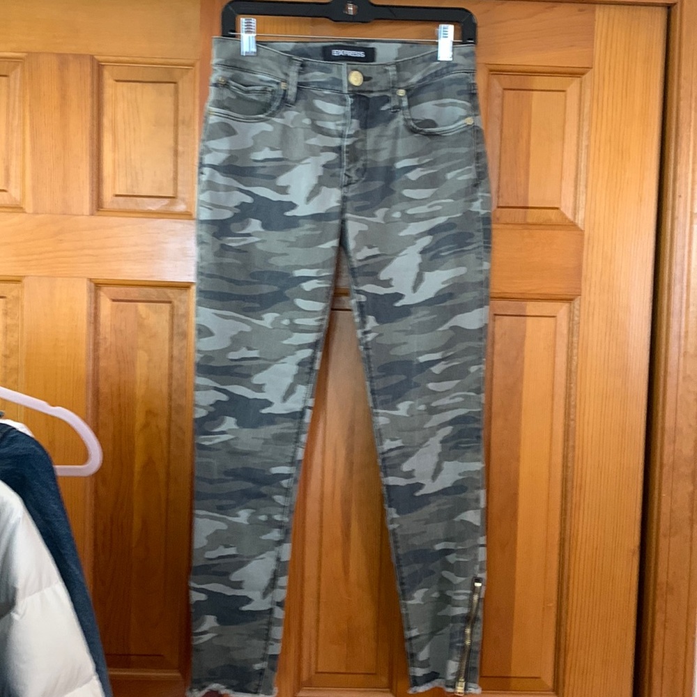 Express Camo Pants